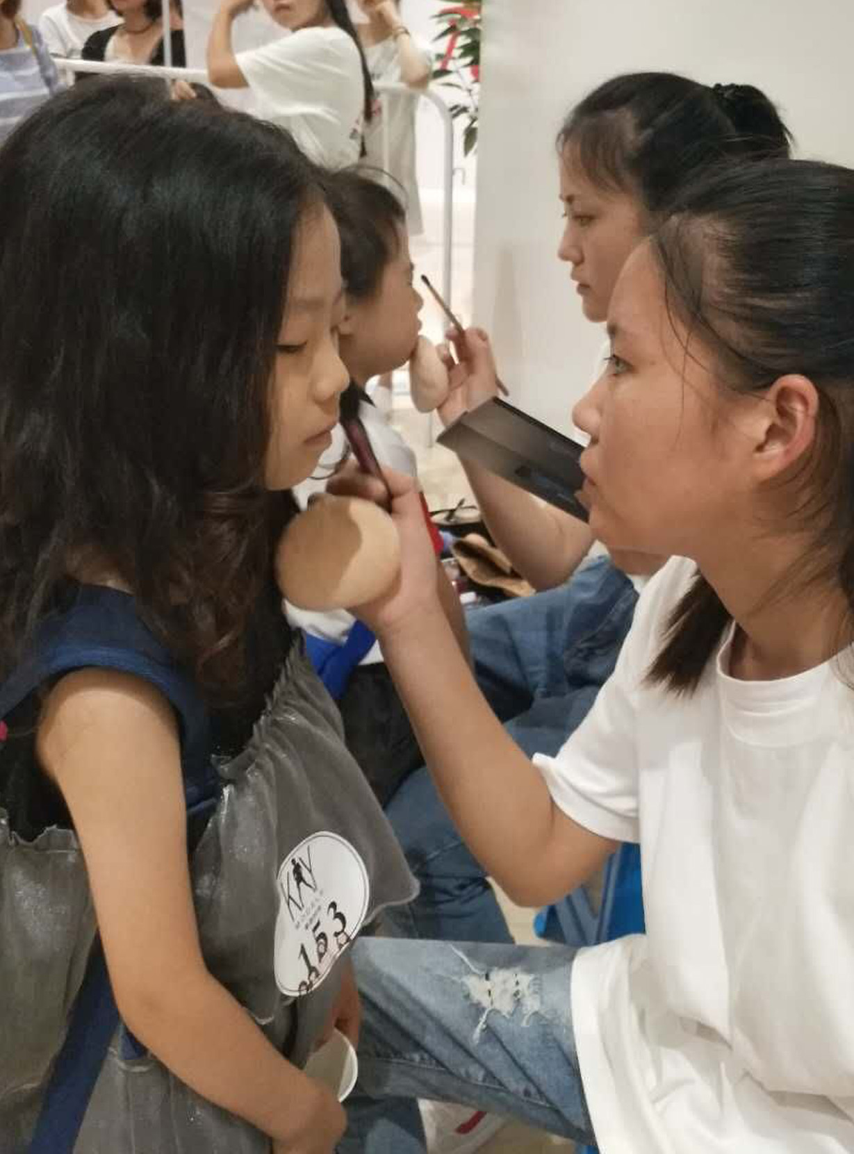 PiderBB新品发布邯郸站唯一指定化妆单位--- 邯郸亚细亚化妆学校   与您一起走进国际舞台