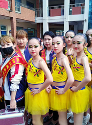 丛台区校园文化艺术节化妆支持